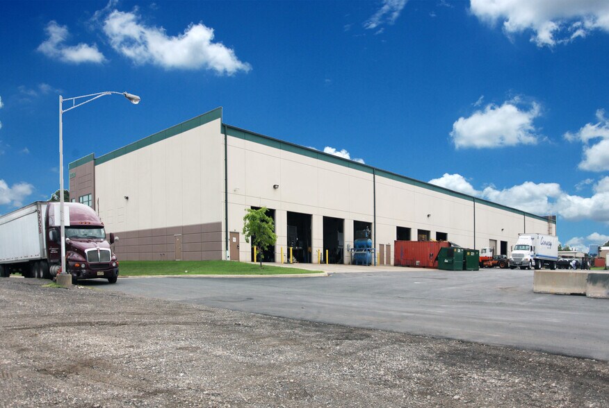 2200 Van Deman St, Baltimore, MD for lease - Building Photo - Image 2 of 3