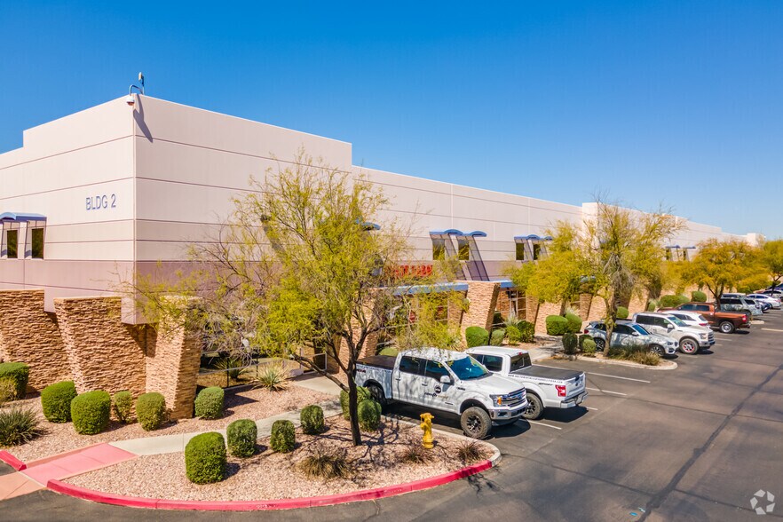 9299 W Olive Ave, Peoria, AZ à vendre - Photo du bâtiment - Image 1 de 9