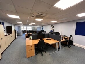 Newborough Rd, Burton On Trent for lease Interior Photo- Image 2 of 4