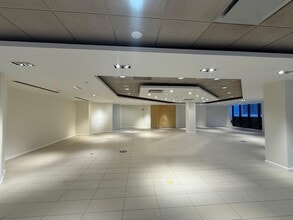 866 Second Ave, New York, NY for lease Interior Photo- Image 2 of 7