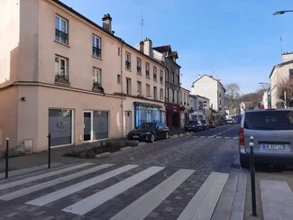 Plus de détails pour 32 Rue De Saint-Cloud, Ville-d'Avray - Commerce de détail à louer