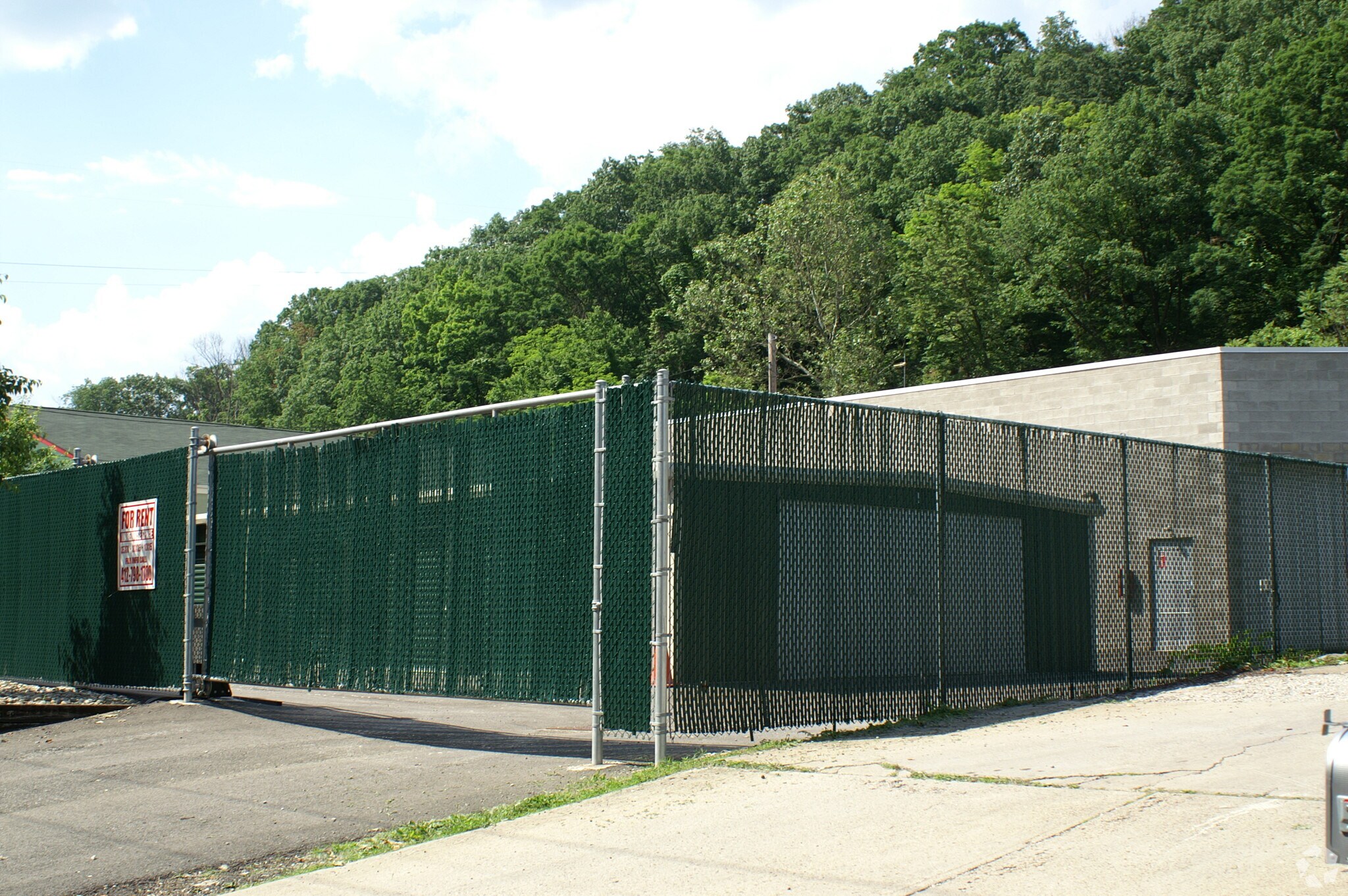 107 Sandy Creek Rd, Verona, PA for lease Primary Photo- Image 1 of 7