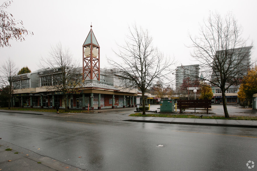 8580 Alexandra Rd, Richmond, BC à vendre - Photo principale - Image 1 de 9