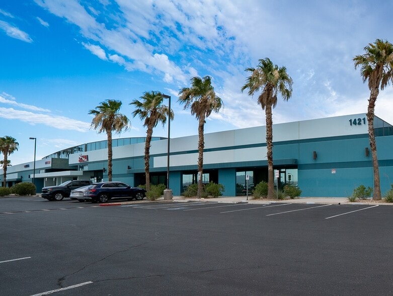 1525 E Sunset Rd, Las Vegas, NV for lease - Building Photo - Image 1 of 6