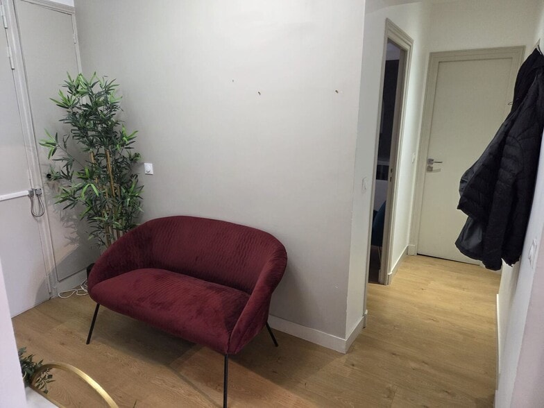 22 Boulevard De Sébastopol, Paris for lease - Building Photo - Image 2 of 5