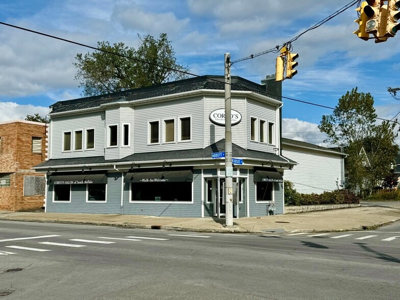 820 Abbott Rd, Buffalo, NY for lease - Primary Photo - Image 1 of 18