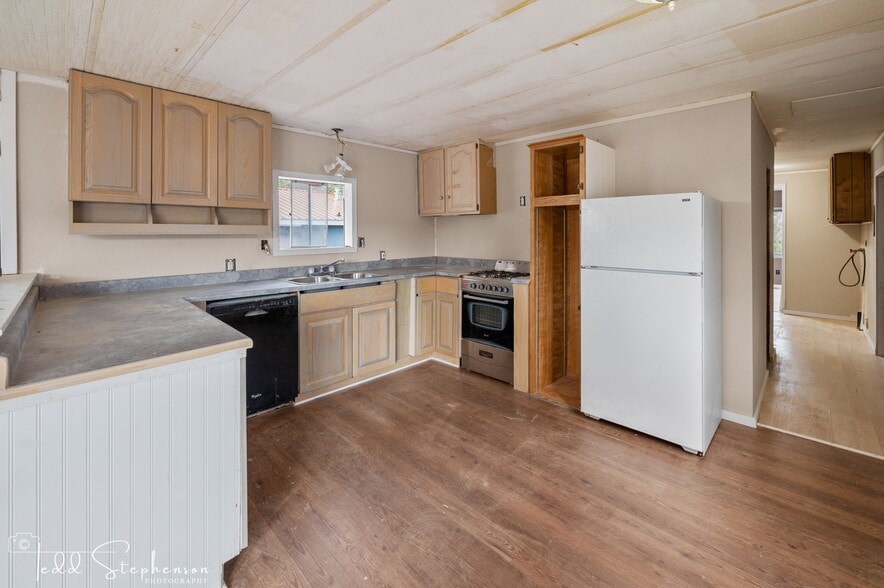 810 NW Cedar Ave, Cedaredge, CO for sale - Building Photo - Image 3 of 30