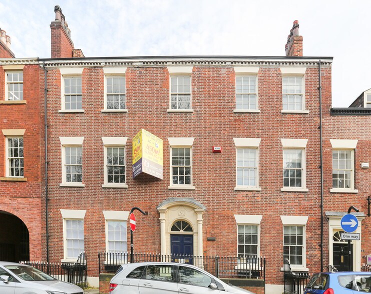 11 Park Sq E, Leeds à louer - Photo du bâtiment - Image 3 de 3