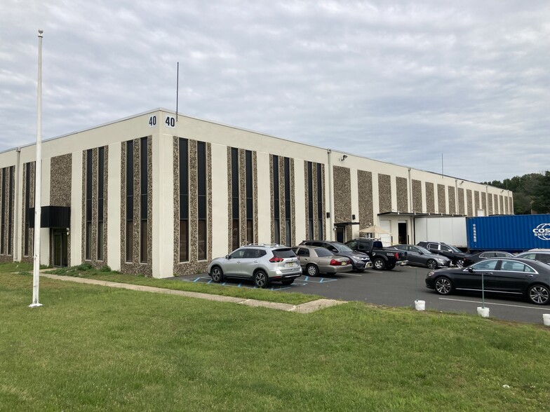 40-44 Distribution Blvd, Edison, NJ for sale - Building Photo - Image 1 of 1