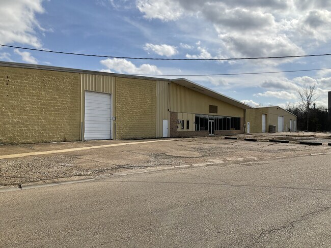More details for 2872 Mattox St, Tupelo, MS - Industrial for Lease