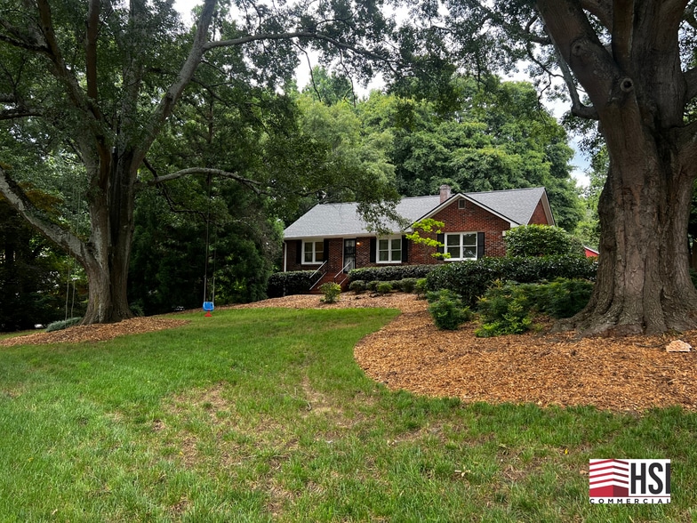 280 E Crossville Rd, Roswell, GA for lease - Building Photo - Image 3 of 20