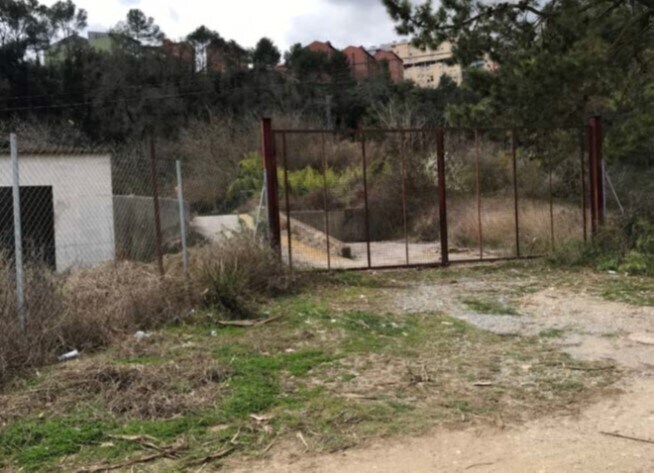 Land in Barcelona, Barcelona for sale - Building Photo - Image 2 of 3