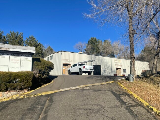 Plus de détails pour 3310-3320 S Knox Ct, Englewood, CO - Local d'activités à louer