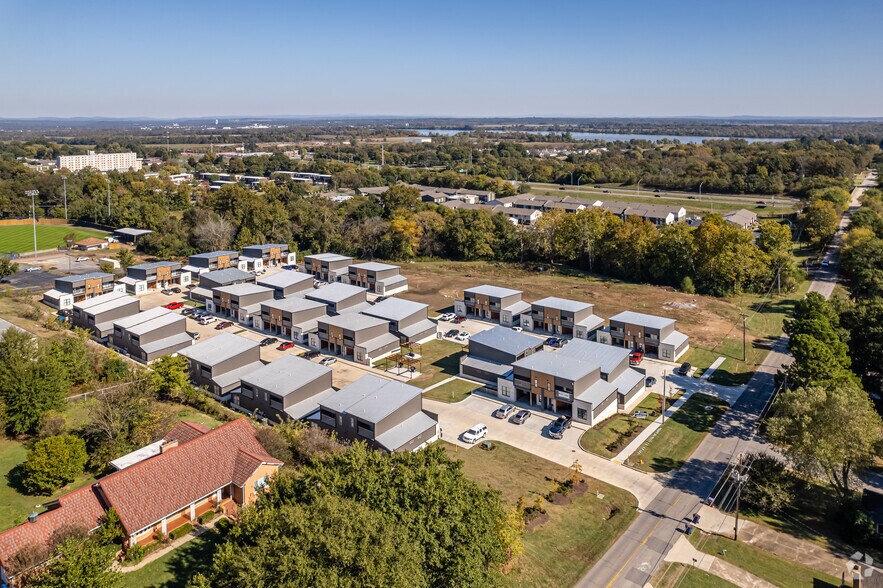 5717 Park Ave, Fort Smith, AR à vendre - Photo du bâtiment - Image 2 de 23