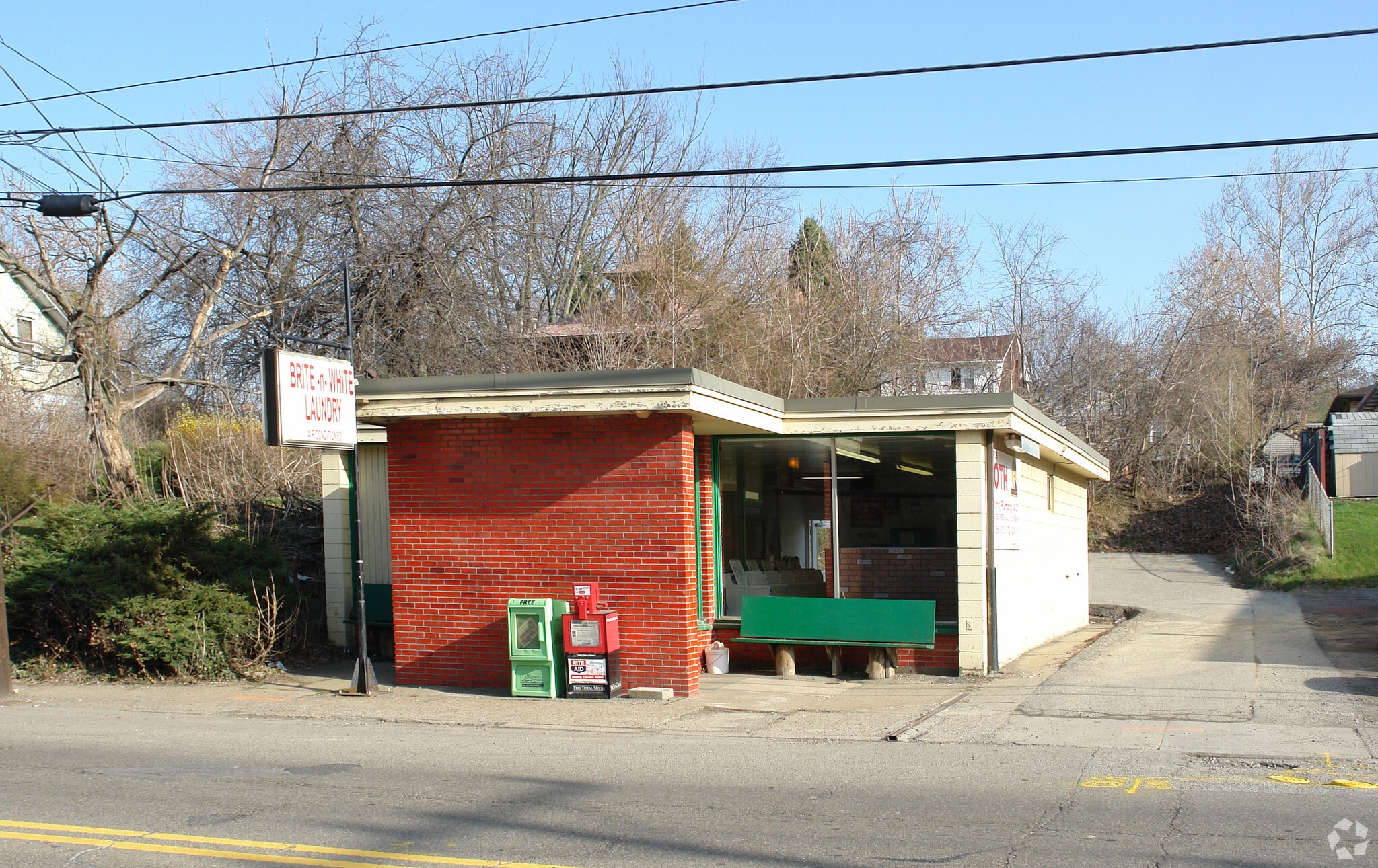 335 Pittsburgh St, Springdale, PA for sale Primary Photo- Image 1 of 3