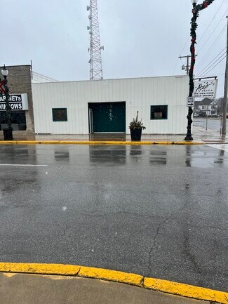 Plus de détails pour 234 N Main St, Monticello, IN - Commerce de détail à vendre