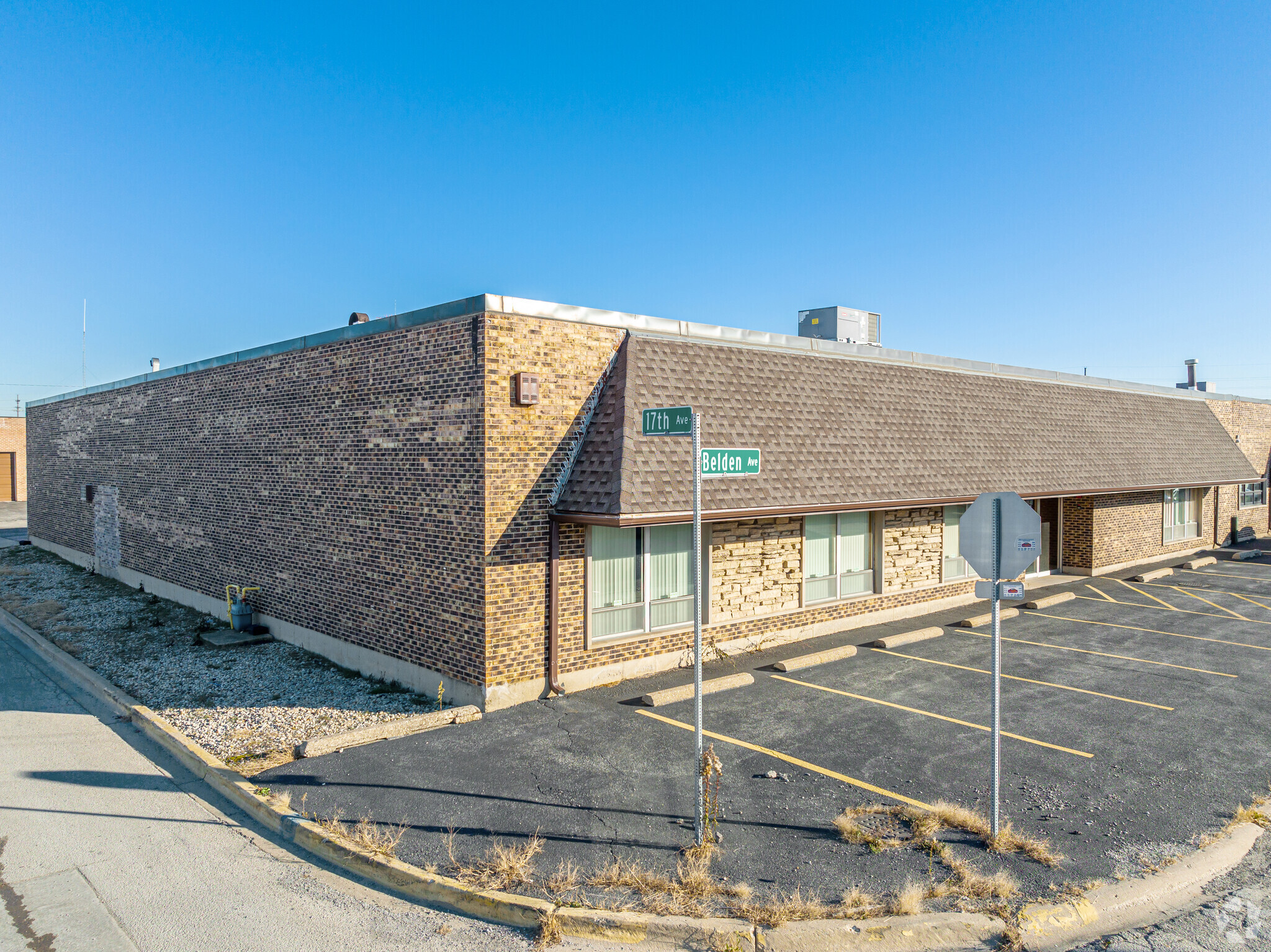 9140 Belden Ave, Franklin Park, IL à vendre Photo du bâtiment- Image 1 de 1