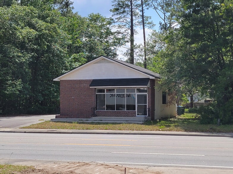 413 N Columbia Ave, Rincon, GA for sale - Building Photo - Image 2 of 3