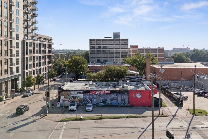 3100 Main St, Dallas, TX à vendre - Photo du bâtiment - Image 2 de 6