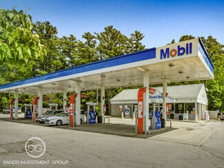 More details for 393 Meadow St, Sanbornville, NH - Retail for Sale