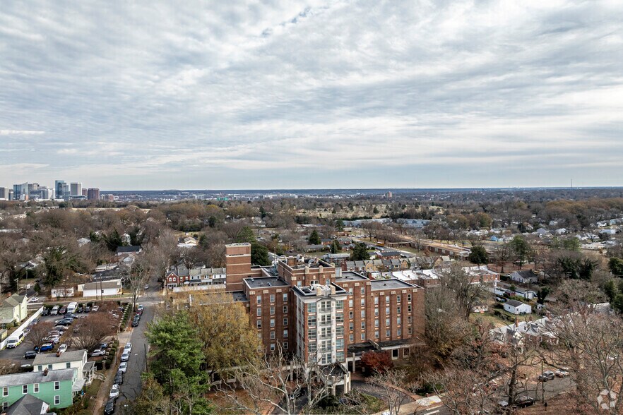 1101 Hampton St, Richmond, VA à vendre - Photo du bâtiment - Image 2 de 5