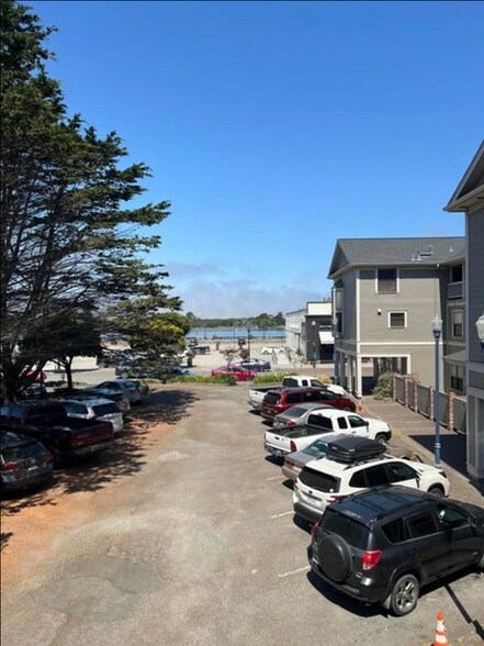 317 2nd St, Eureka, CA à louer - Photo du bâtiment - Image 2 de 13