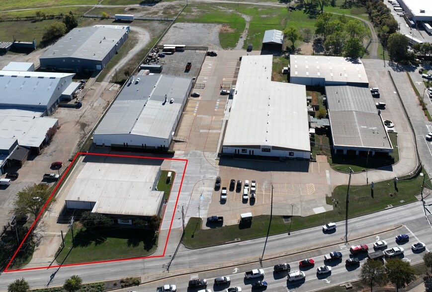 3105 Justin Rd, Flower Mound, TX for lease - Building Photo - Image 3 of 13