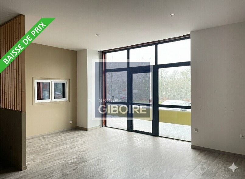 Flex in Cesson-Sévigné for lease - Interior Photo - Image 3 of 12