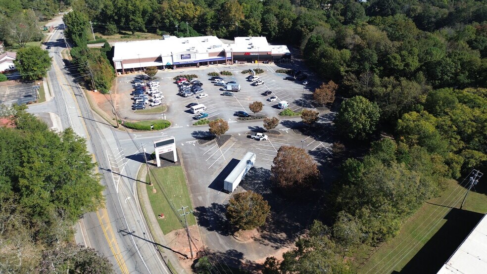 200 Homer Rd, Commerce, GA for lease - Building Photo - Image 3 of 7