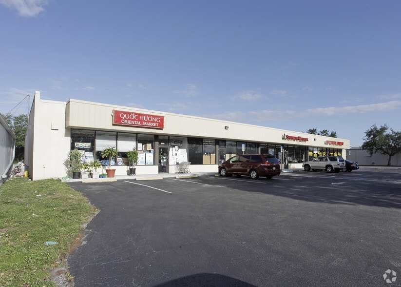 1609-1615 N State Road 7, Margate, FL for lease - Primary Photo - Image 1 of 5