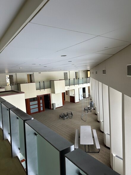 555 Pleasantville Rd, Briarcliff Manor Village, NY for lease - Building Photo - Image 3 of 5