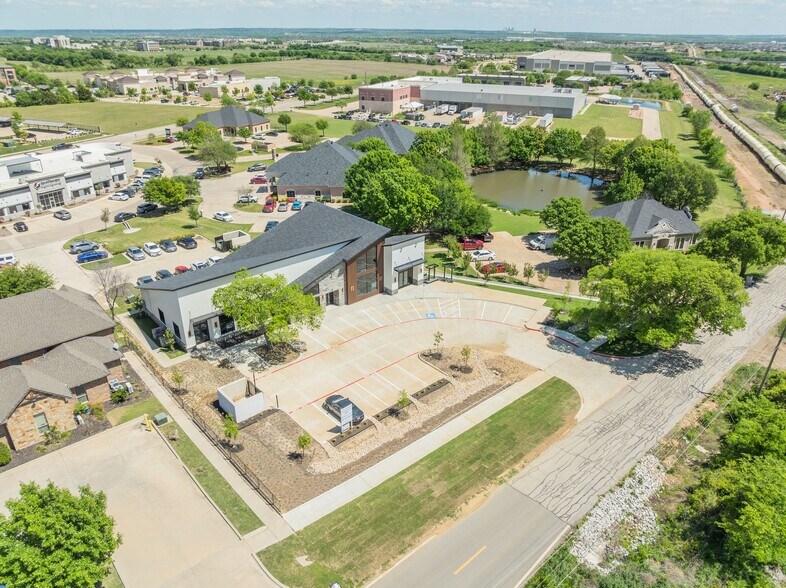 120 Mitchell rd, Mansfield, TX à louer - Photo du bâtiment - Image 3 de 30