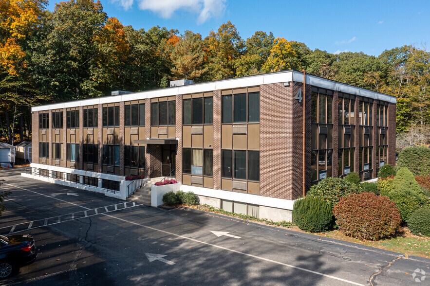 4 Militia Dr, Lexington, MA for lease - Building Photo - Image 1 of 5