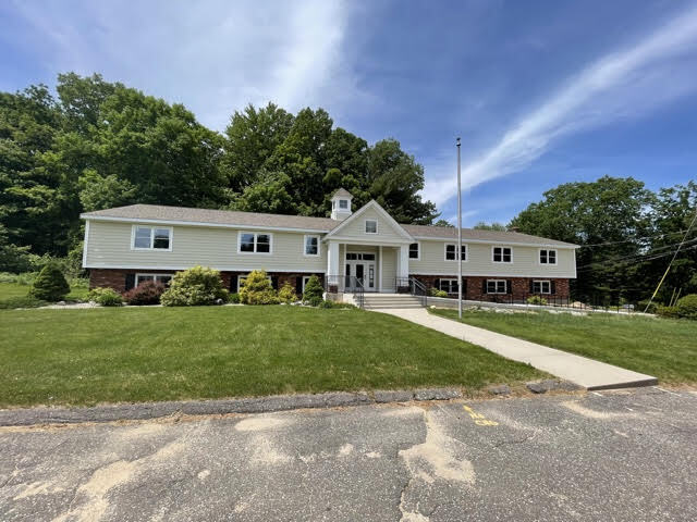 11 Professional Park Rd, Storrs Mansfield, CT à louer - Photo du bâtiment - Image 1 de 2