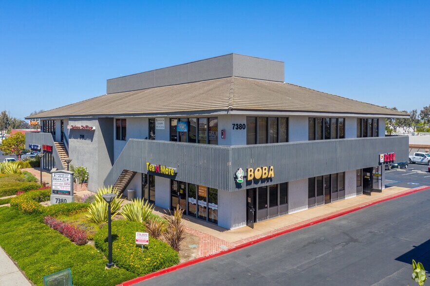 7380 Clairemont Mesa Blvd, San Diego, CA à louer - Photo du bâtiment - Image 2 de 5
