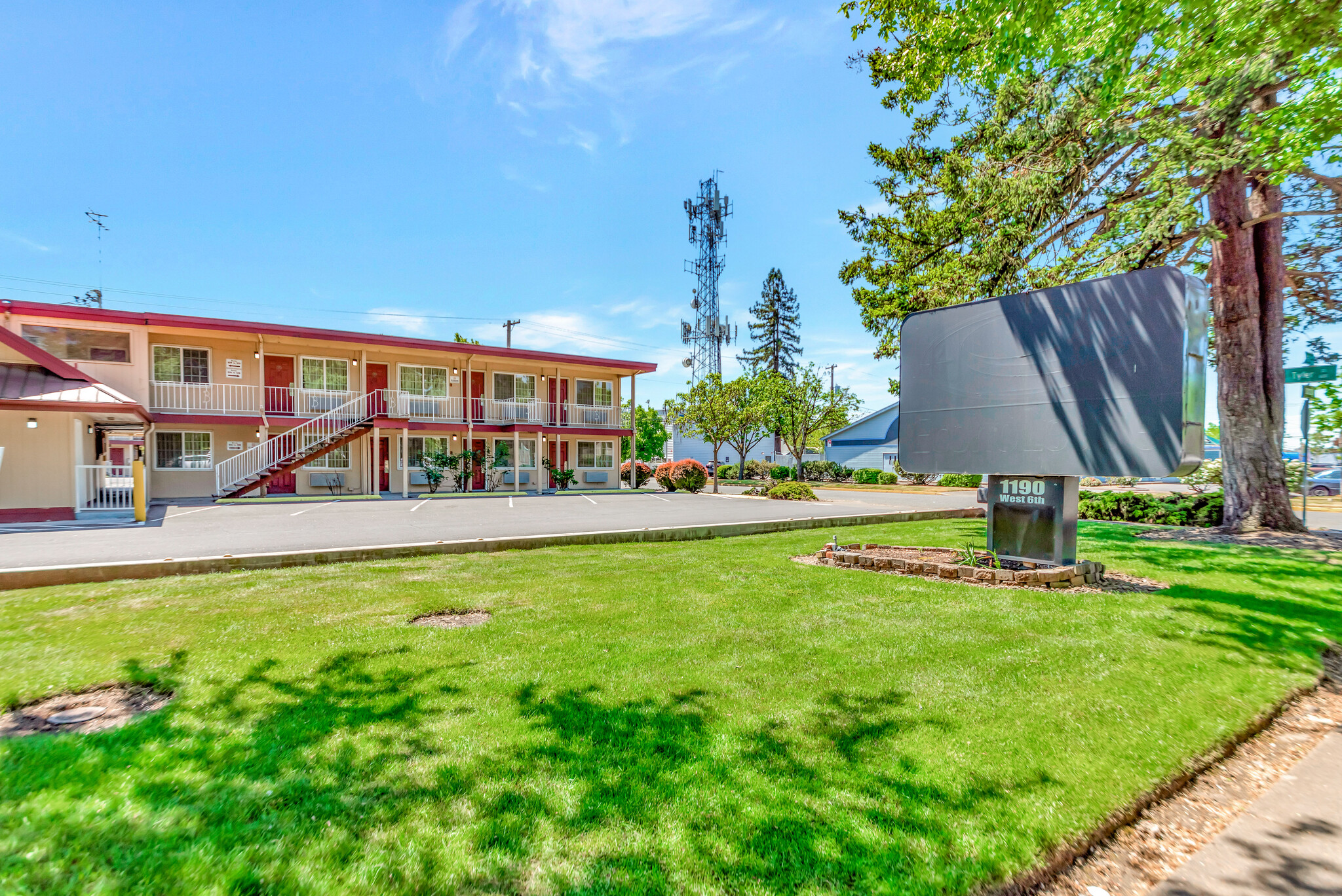 1190 W 6th Ave, Eugene, OR for sale Building Photo- Image 1 of 1