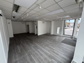 197 High St, Dumfries for lease Interior Photo- Image 1 of 3