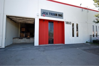 4605-4631 S Alameda St, Los Angeles, CA à louer Photo intérieure- Image 1 de 3