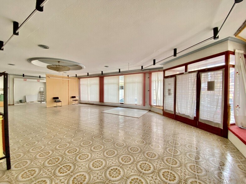 Commerce de détail dans Aspe à vendre - Photo du bâtiment - Image 3 de 21