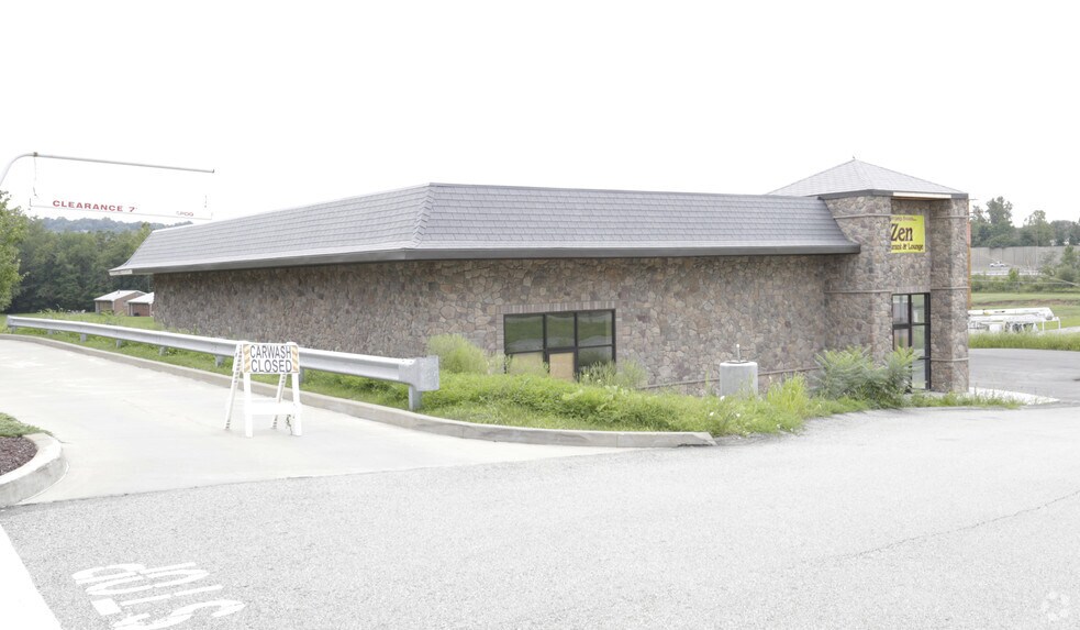 2185 Hulton Rd, Verona, PA à vendre - Photo du bâtiment - Image 3 de 4