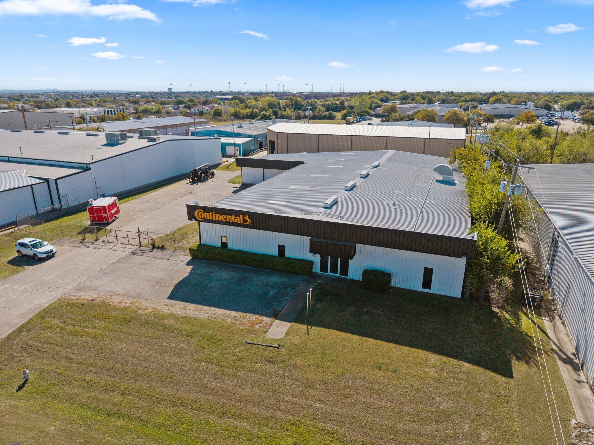 1200 N Commercial Blvd, Arlington, TX à vendre Aérien- Image 1 de 24