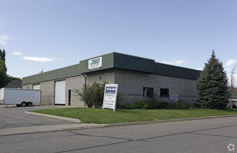 1319 W 50 S, Centerville, UT for lease - Primary Photo - Image 1 of 7