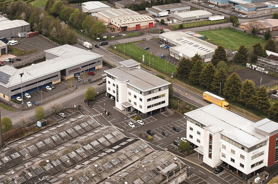 Greystone Rd, Antrim à vendre - Photo du bâtiment - Image 3 de 3