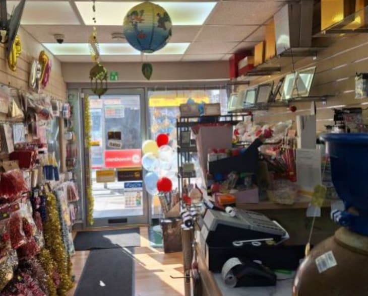 471-473 Bethnal Green Road portefeuille de 2 propriétés à vendre sur LoopNet.ca - Photo intérieure - Image 3 de 4