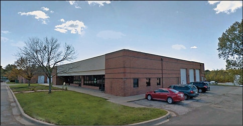 5893 Raytown Rd, Raytown, MO for lease Building Photo- Image 1 of 7