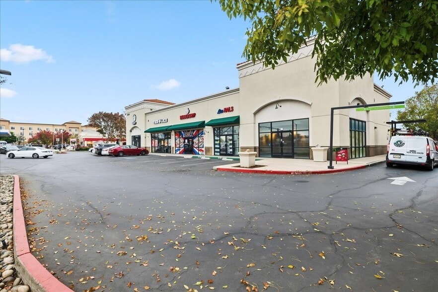 1213-1275 California Ave, Pittsburg, CA for lease - Building Photo - Image 2 of 23