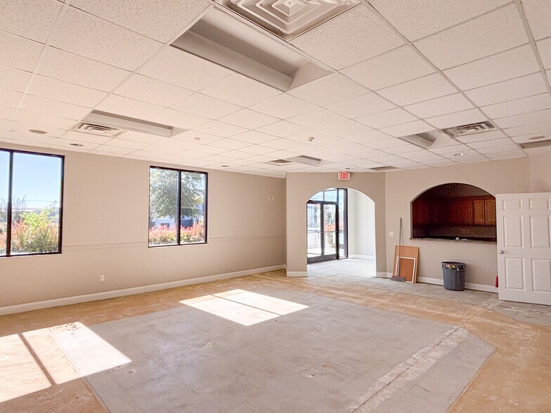 100 Hunters Ln, Tullahoma, TN à louer - Photo du bâtiment - Image 2 de 6