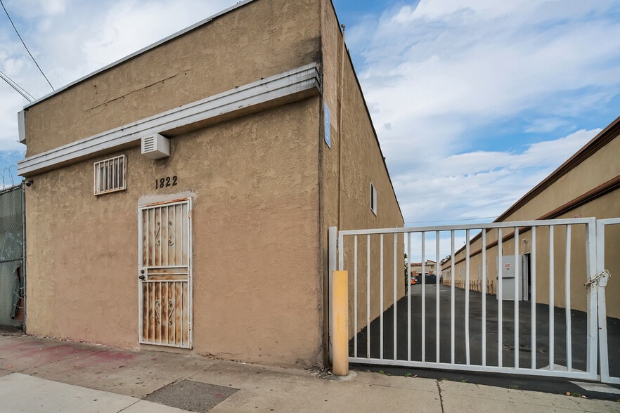 1830 Rosecrans ave, Gardena, CA for lease - Building Photo - Image 3 of 8