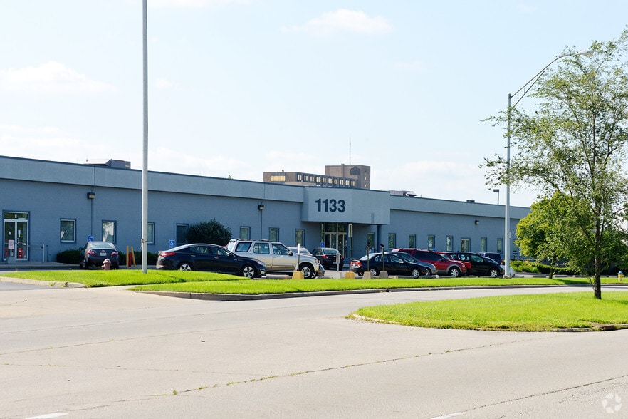 1133 S Edwin C Moses Blvd, Dayton, OH for sale - Building Photo - Image 3 of 9