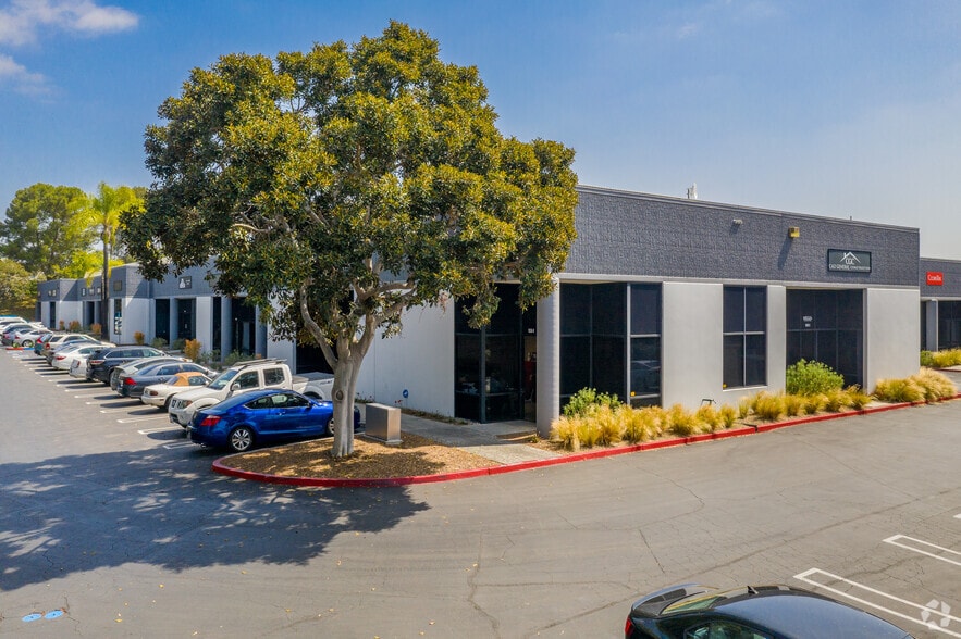 1930 Watson Way, Vista, CA for lease - Primary Photo - Image 1 of 6